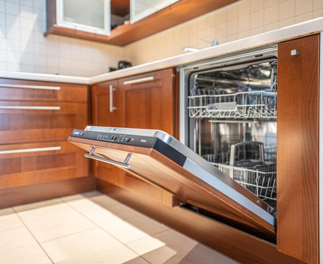 Apartament 55M2 - Darmowy Garaz - Klimatyzacja - Centrum - 24Na7 Wrocław Kültér fotó